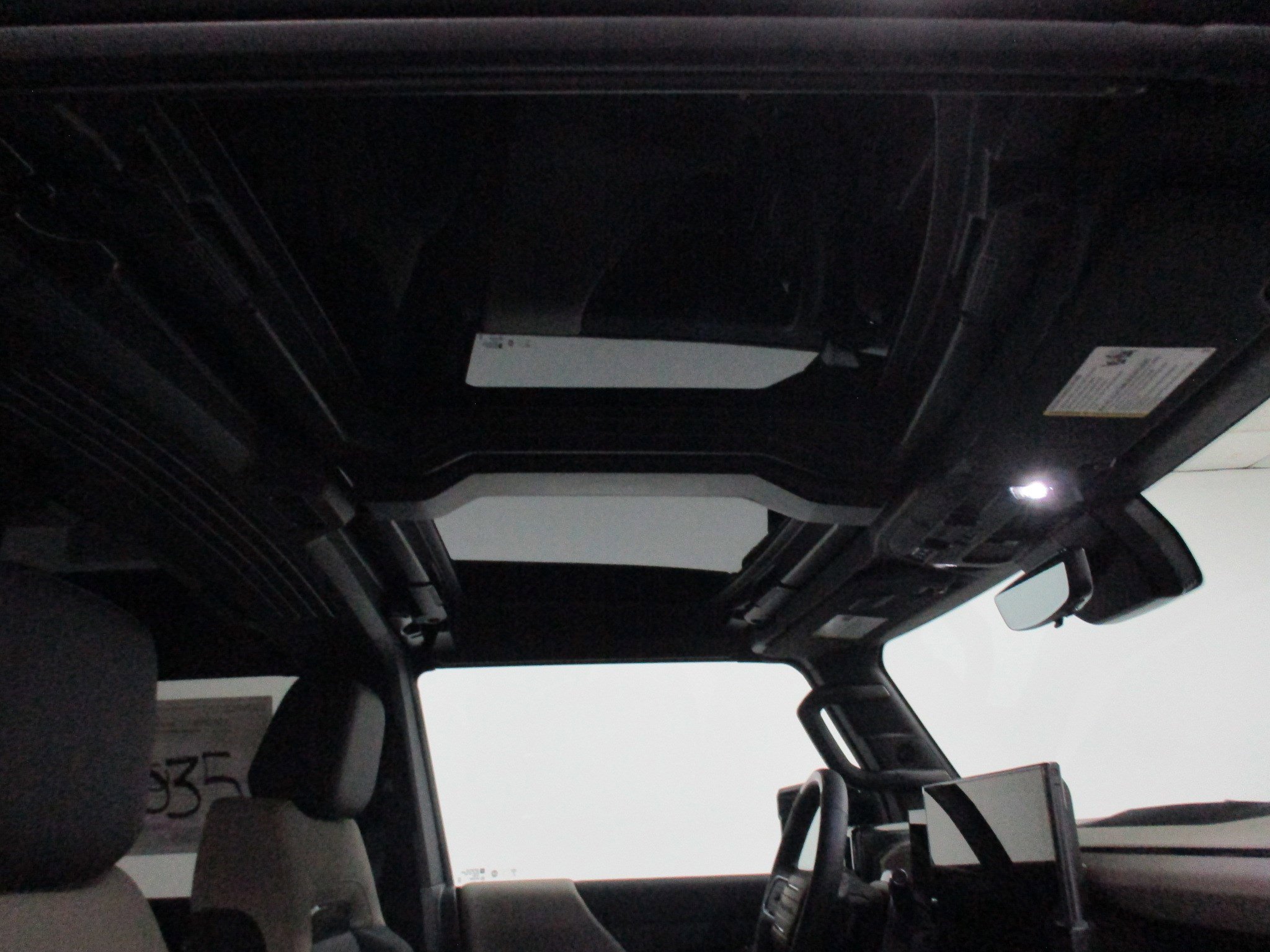 2026 GMC HUMMER EV 2X - Photo 23