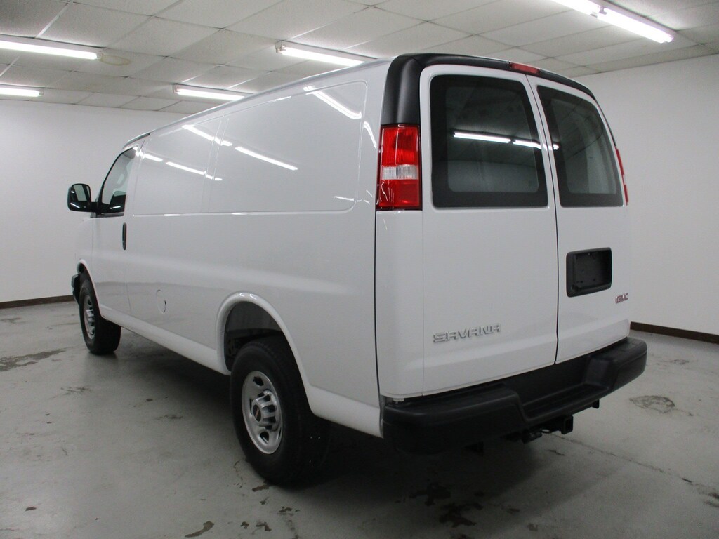 New 2025 GMC Savana 3500 Work Van Van Cargo Van
