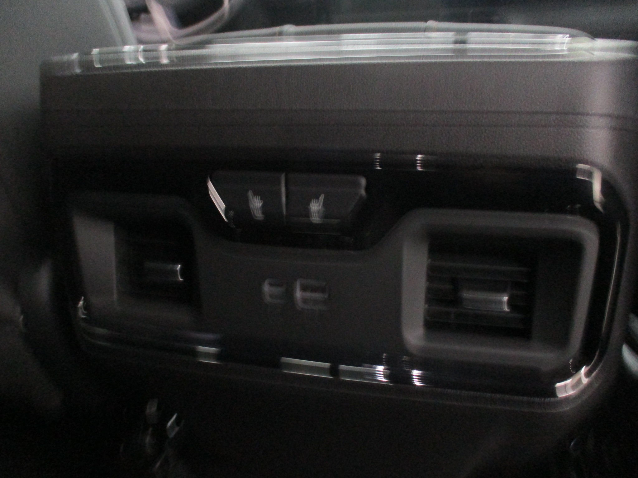 2026 GMC Sierra 1500 AT4 - Photo 15