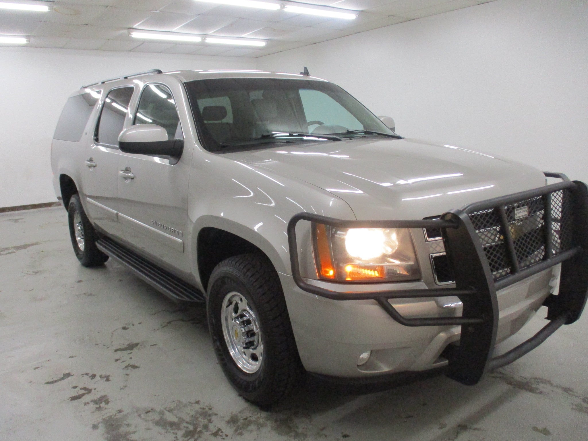 2007 Chevrolet Suburban 4WD 2500 w/LT's photo