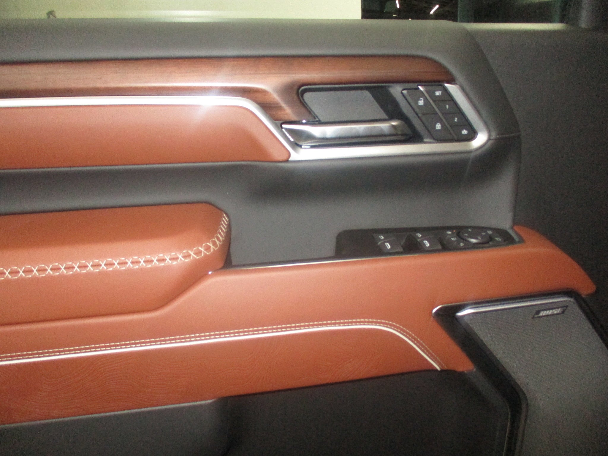 2026 GMC Sierra 2500HD Denali Ultimate - Photo 22