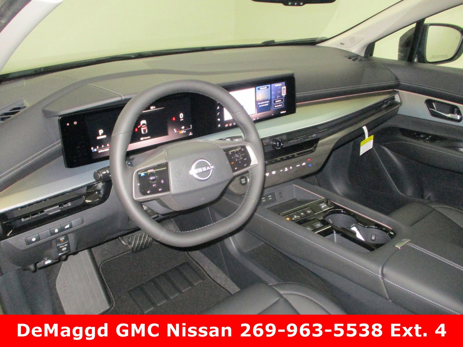 2025 Nissan Murano SL - Photo 18