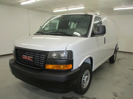 2026 GMC Savana 2500 Work Van Van Cargo Van