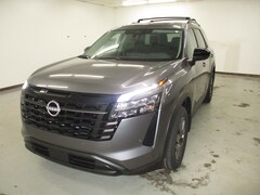 2026 Nissan Pathfinder SL SUV