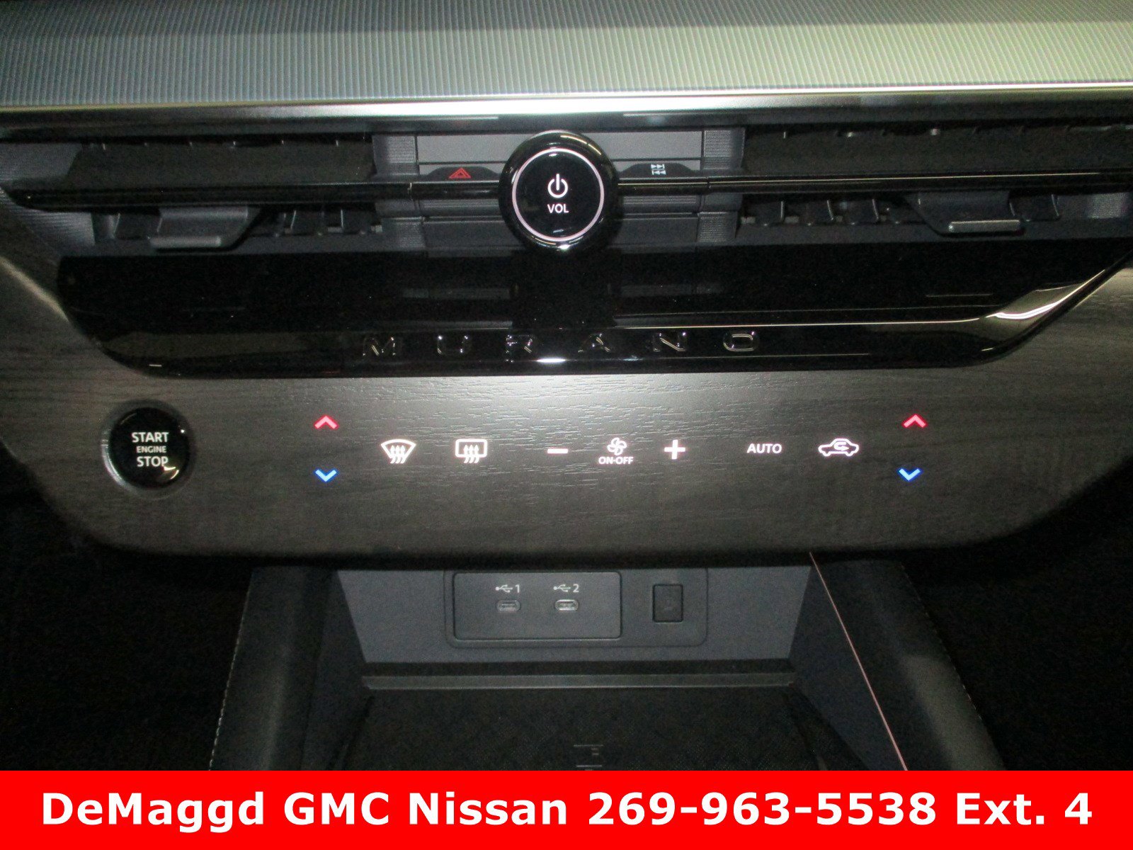 2025 Nissan Murano SL - Photo 29