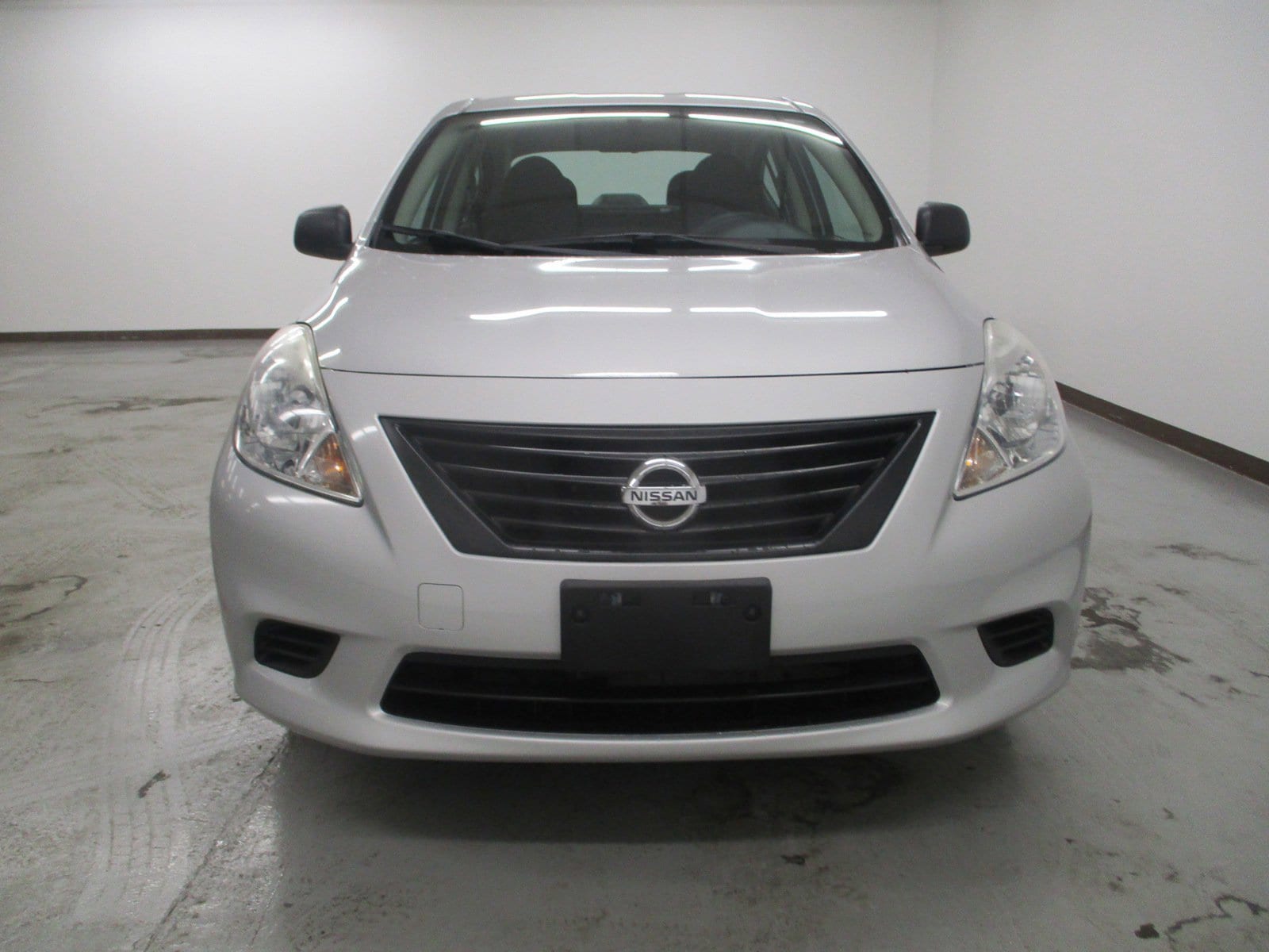 Used 2013 Nissan Versa Sedan S with VIN 3N1CN7AP6DL894956 for sale in Battle Creek, MI