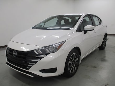 2024 Nissan Versa 1.6 SV Sedan