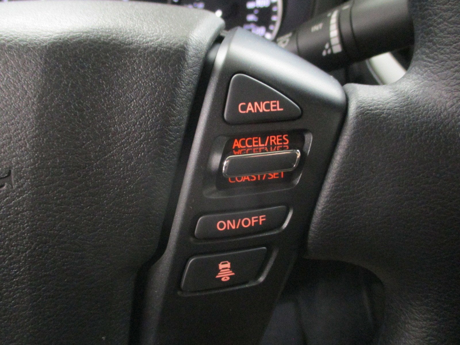 2025 Nissan Frontier SV - Photo 20