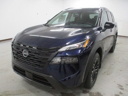 2026 Nissan Rogue Dark Armor SUV