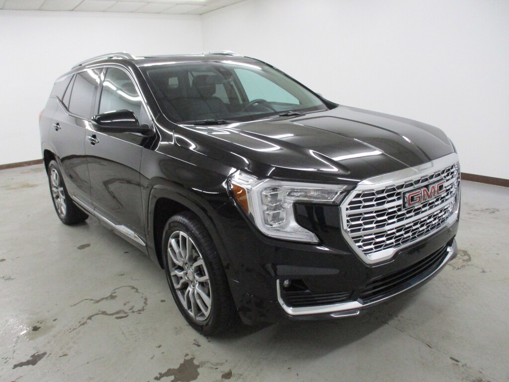 Used 2022 GMC Terrain Denali SUV