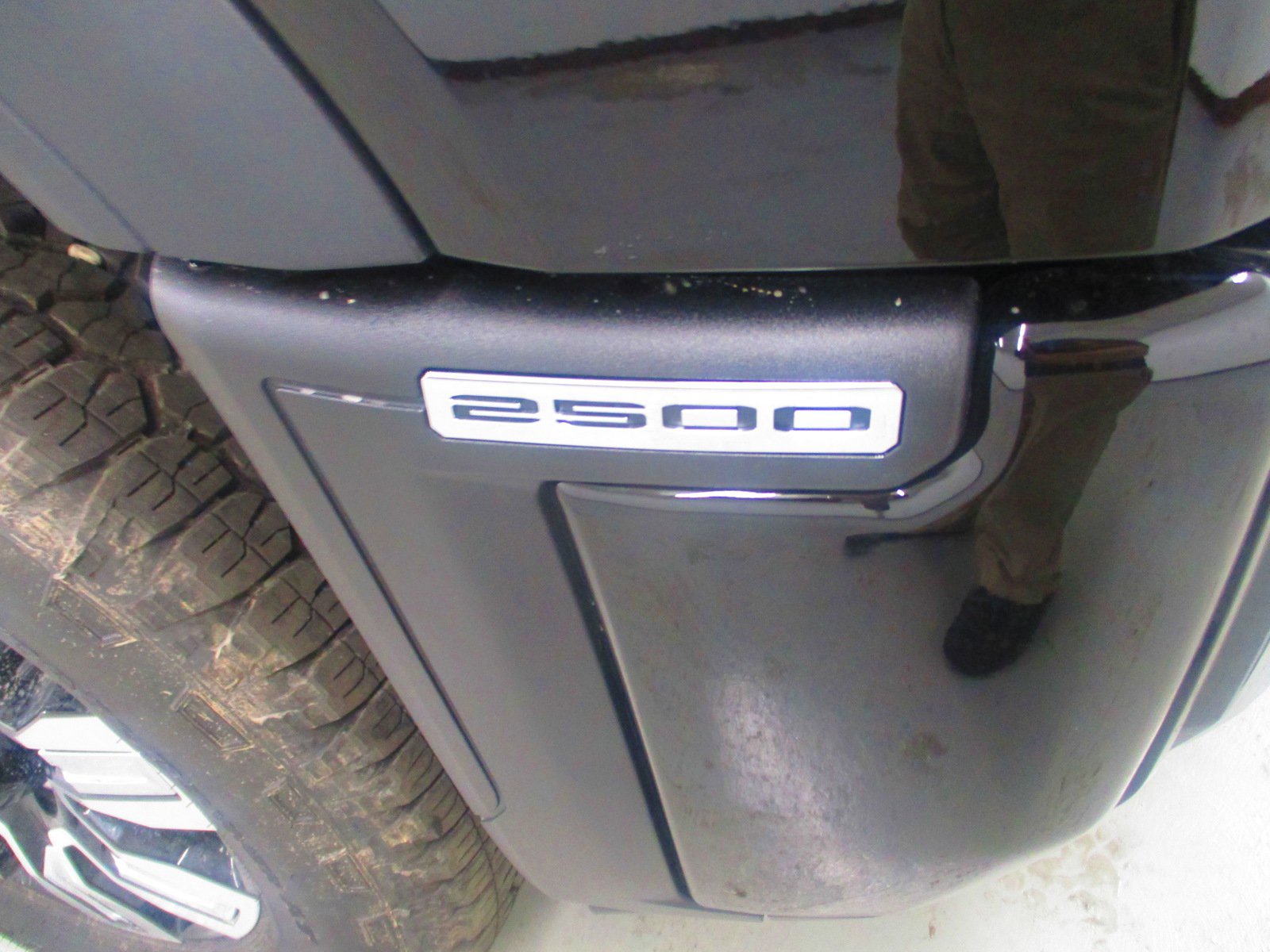 2024 Gmc Sierra 2500 HD Denali photo 4