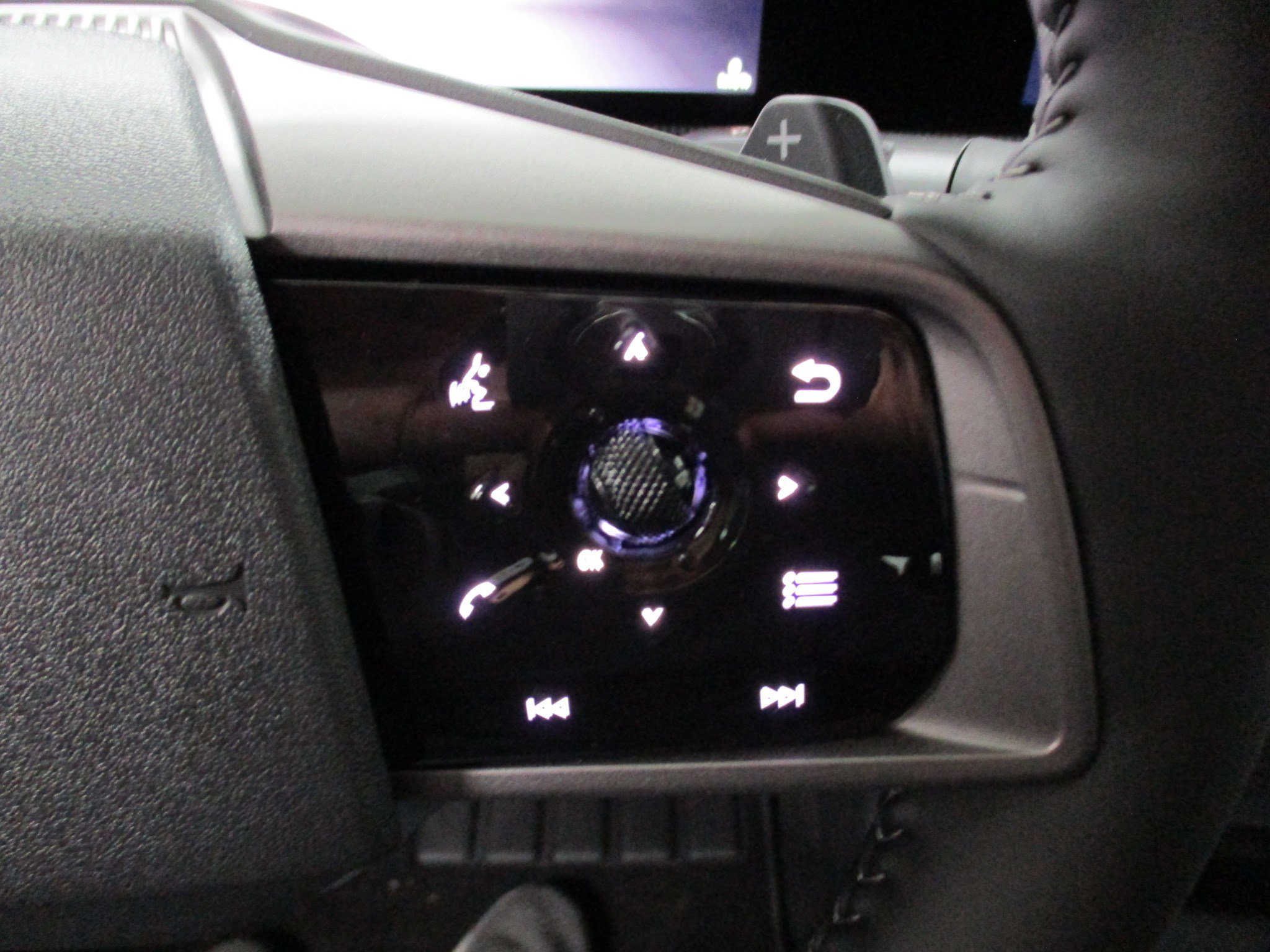 2025 Nissan Murano SV - Photo 20