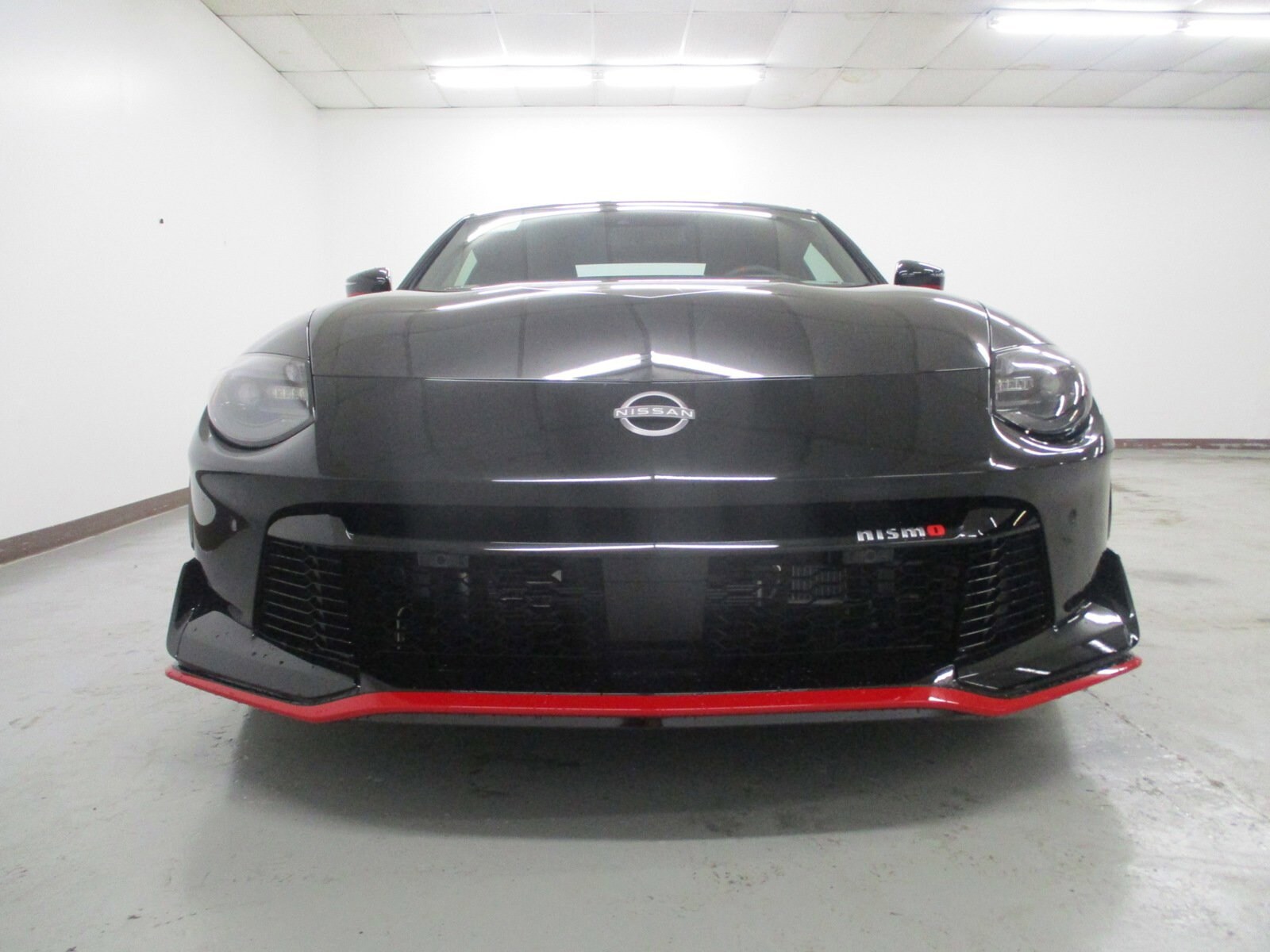 2024 Nissan Z Nismo photo 2