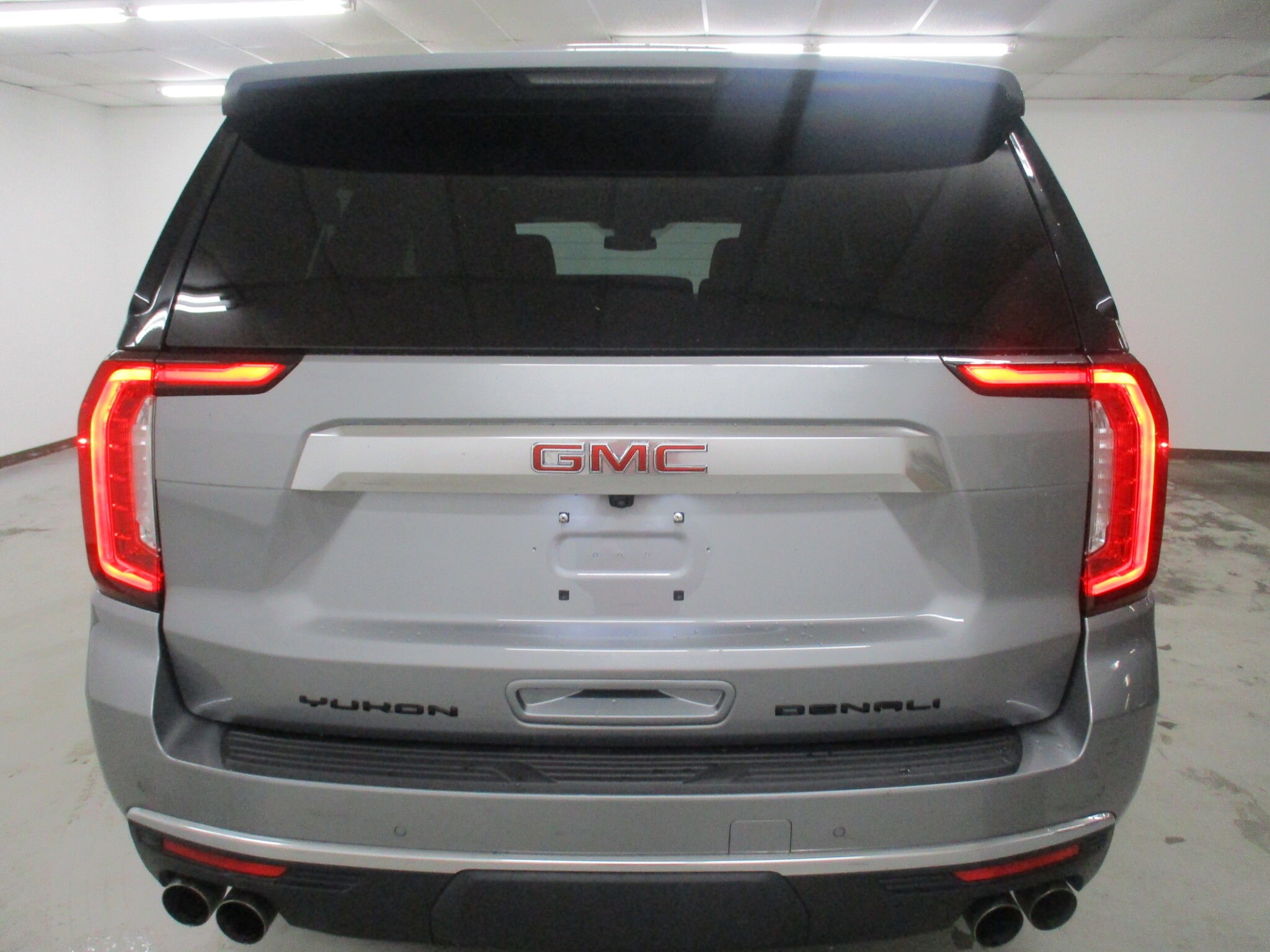 2023 GMC Yukon XL Denali - Photo 8