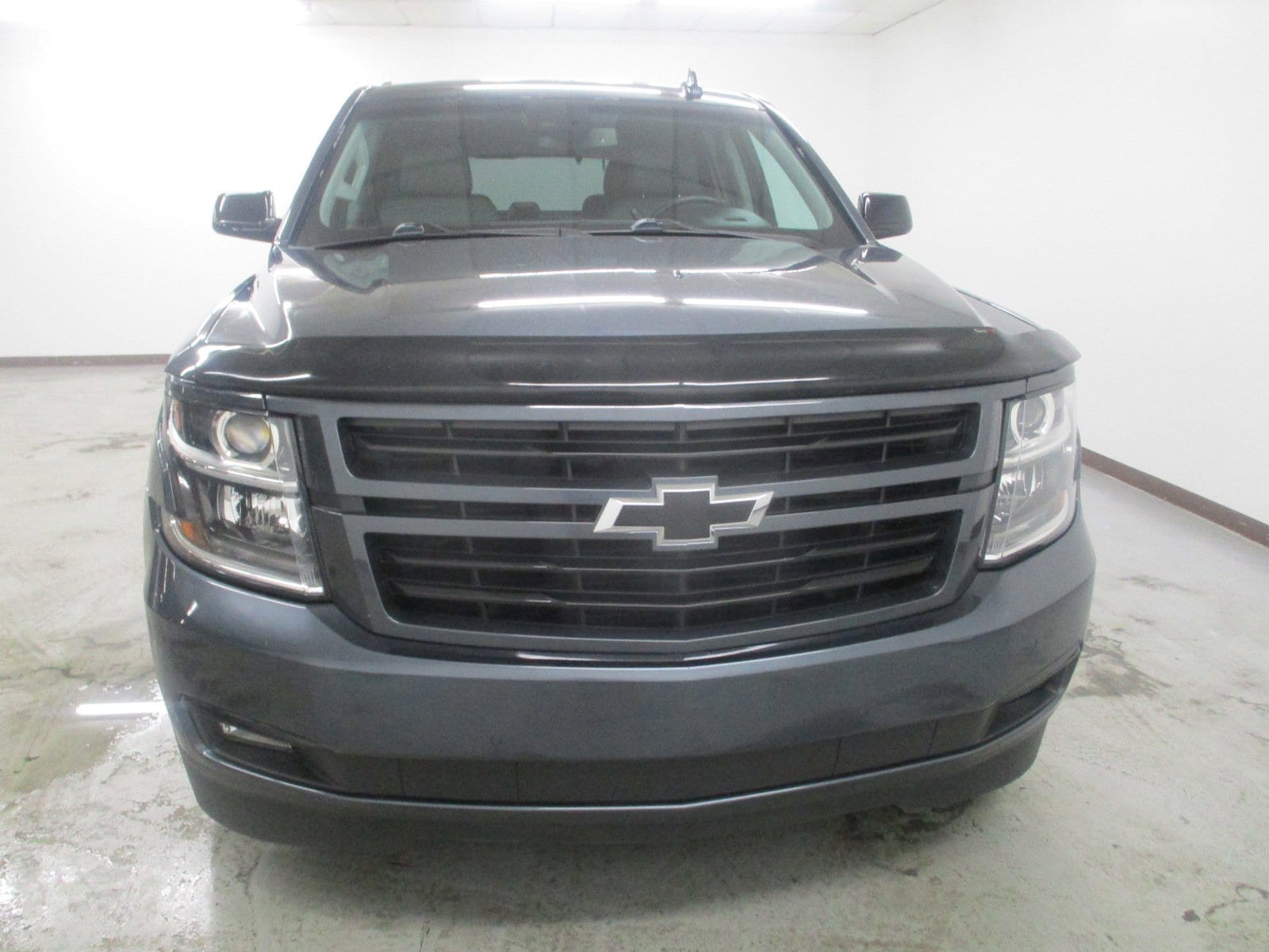 Used 2019 Chevrolet Tahoe LT with VIN 1GNSKBKC5KR249857 for sale in Battle Creek, MI