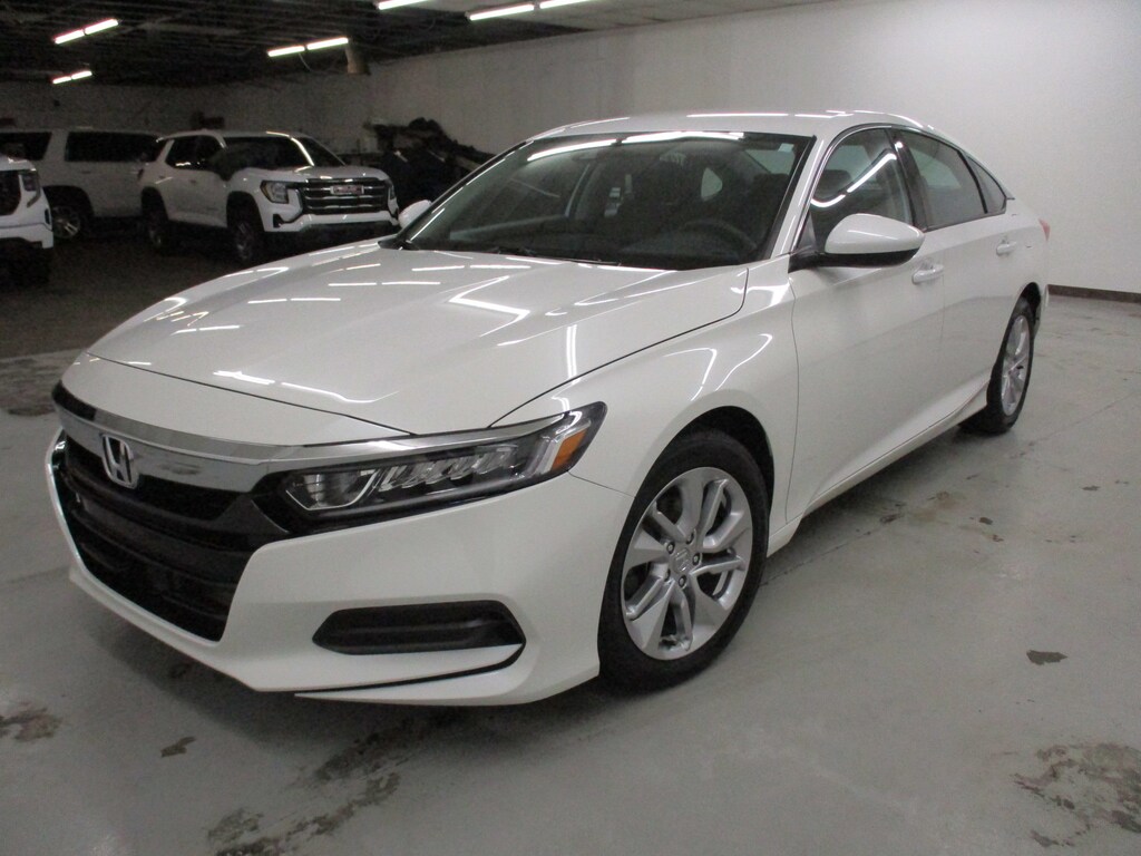 Used 2018 Honda Accord LX Sedan
