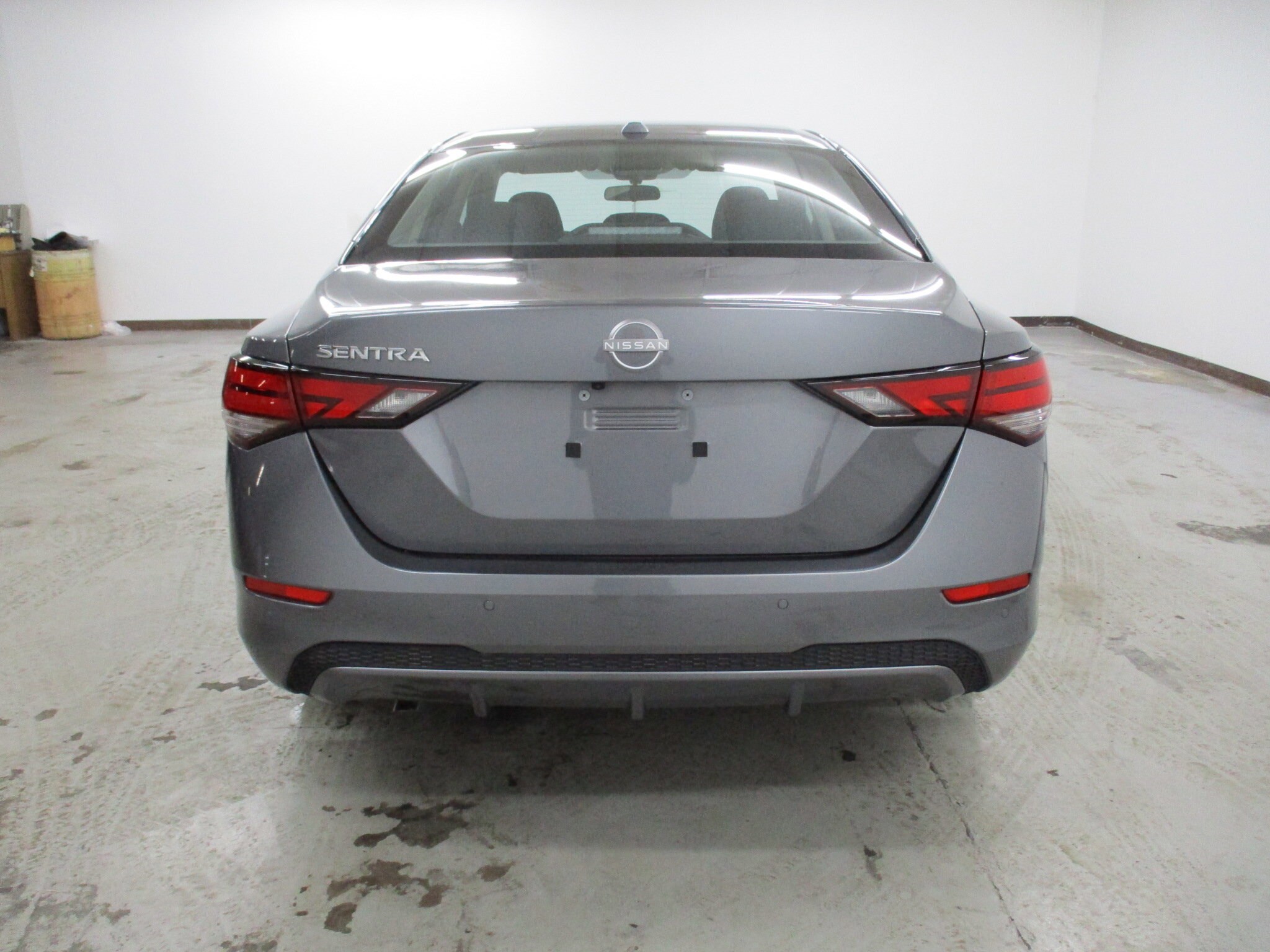 2025 Nissan Sentra SV photo 4