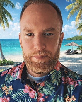 Staff member Alan Findlay from ID_56e0dfbe7fb7