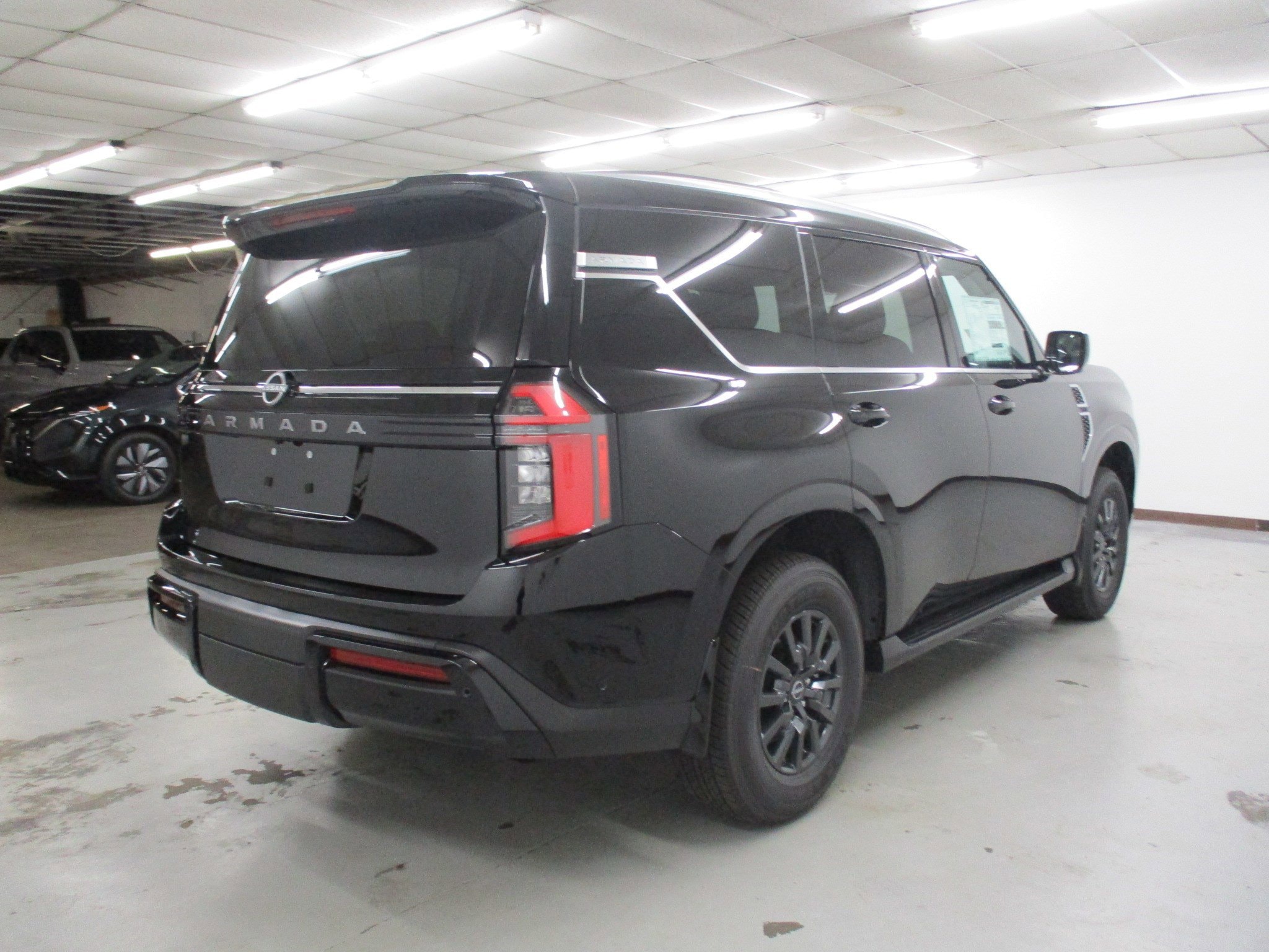 2026 Nissan Armada SV - Photo 6