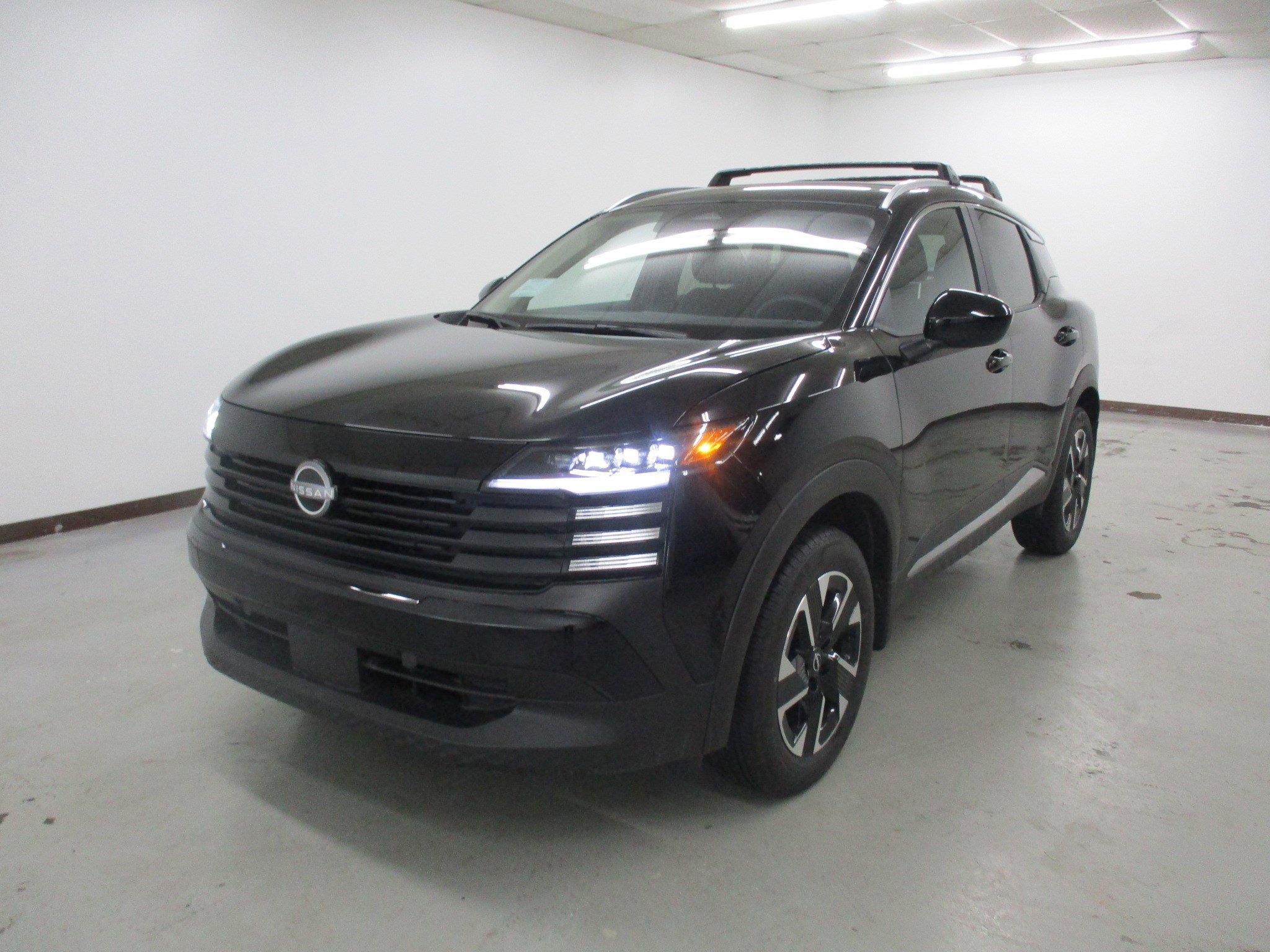 2026 Nissan KICKS SV AWD