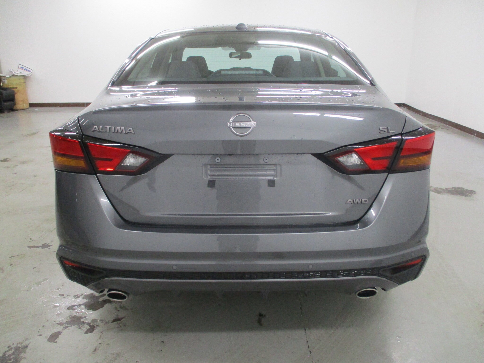 2025 Nissan Altima SL photo 4