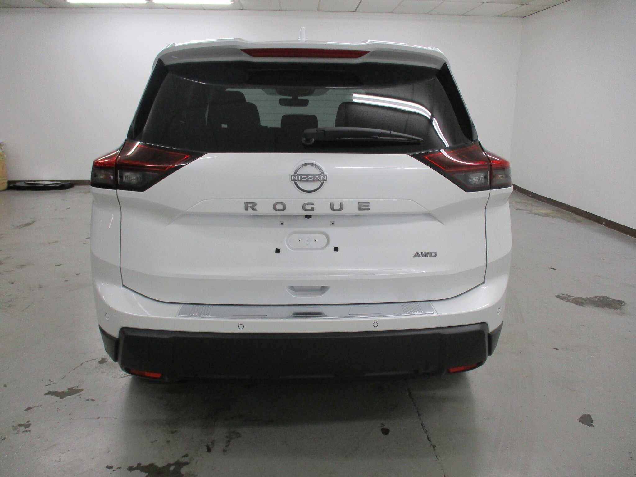2026 Nissan Rogue SV photo 4