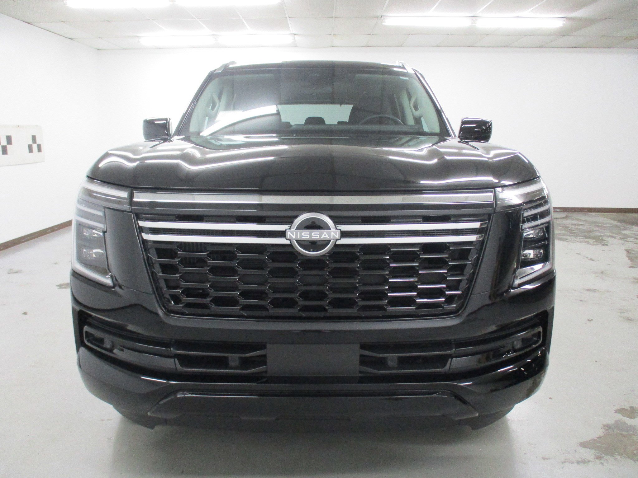2026 Nissan Armada SV - Photo 8