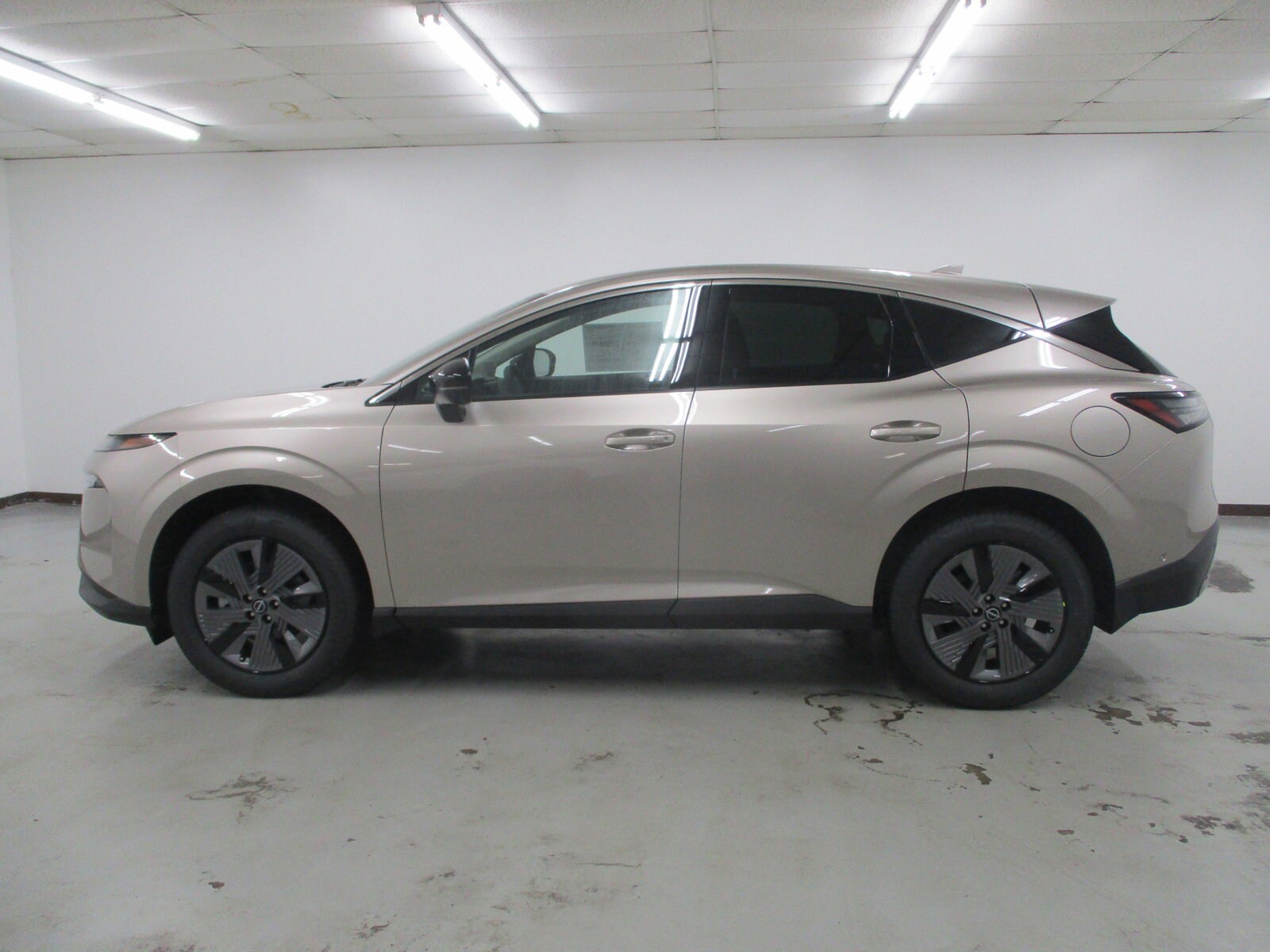 2025 Nissan Murano SL photo 2