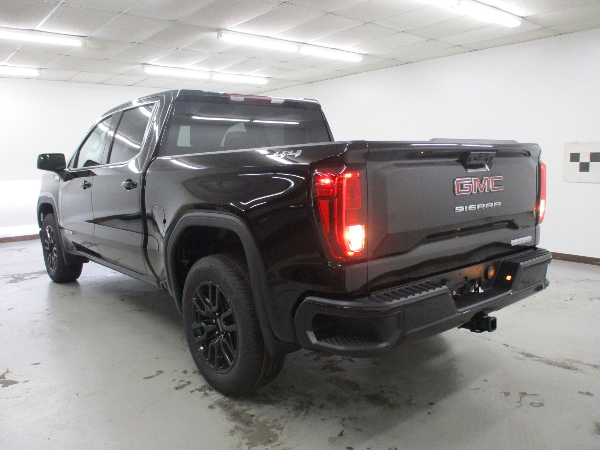 2026 Gmc Sierra 1500 photo 3