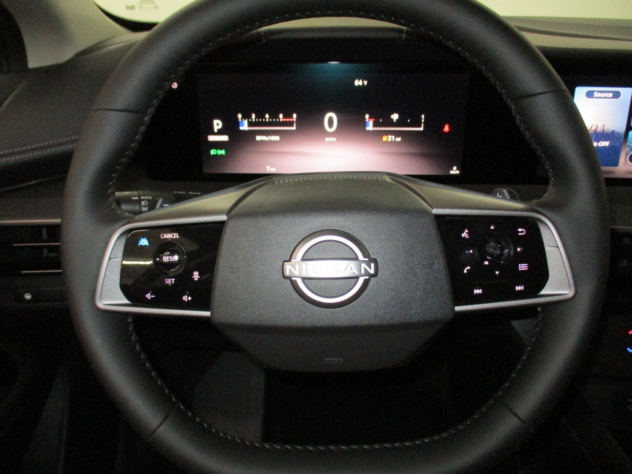 2025 Nissan Murano SV - Photo 18