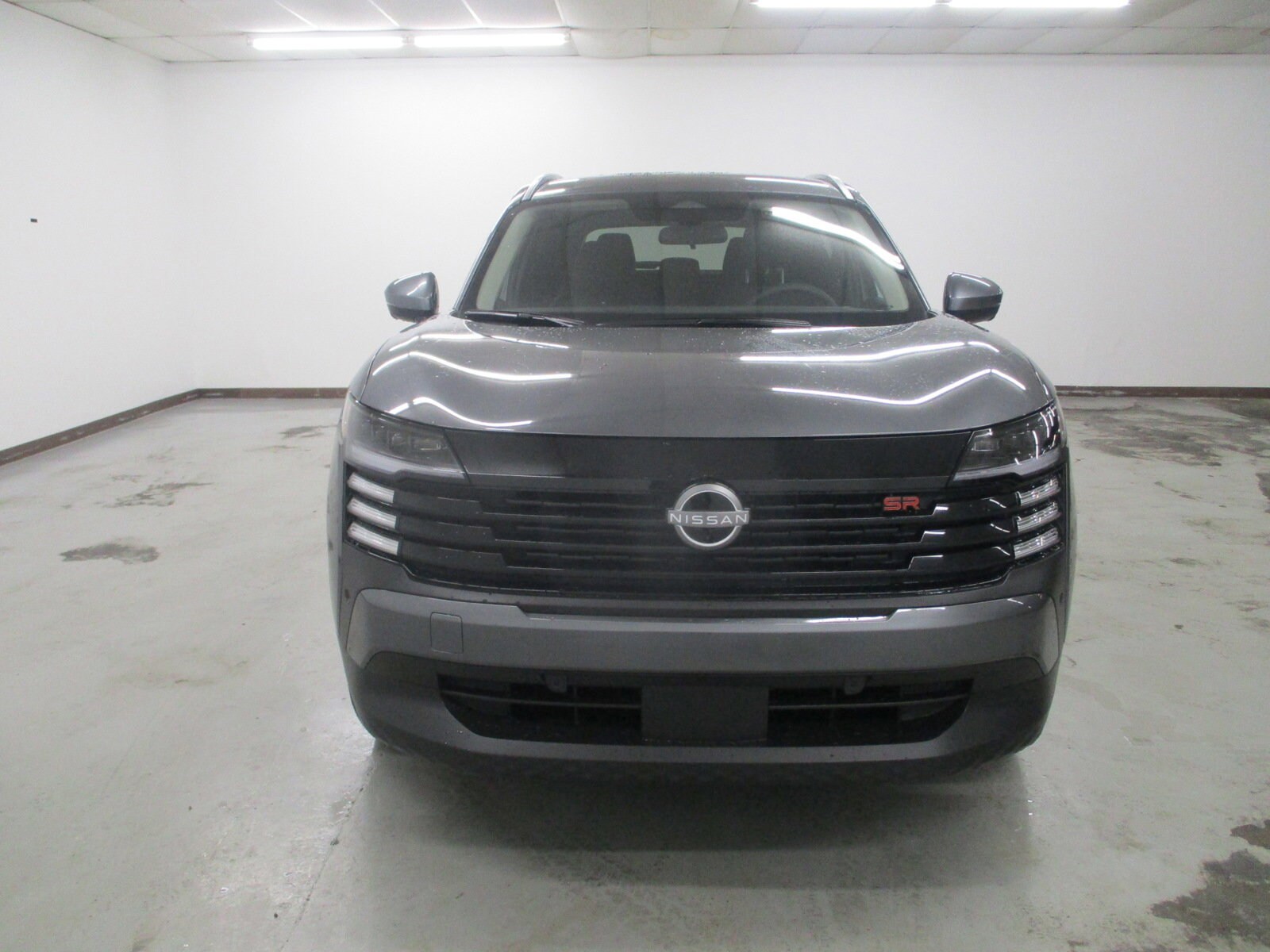 2025 Nissan Kicks SR photo 2
