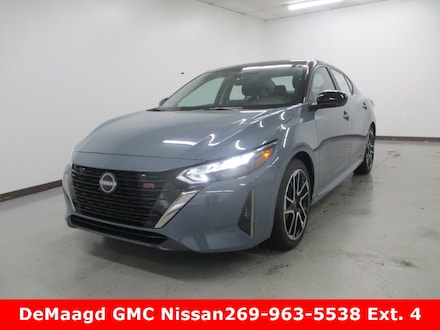 2025 Nissan Sentra SR Sedan