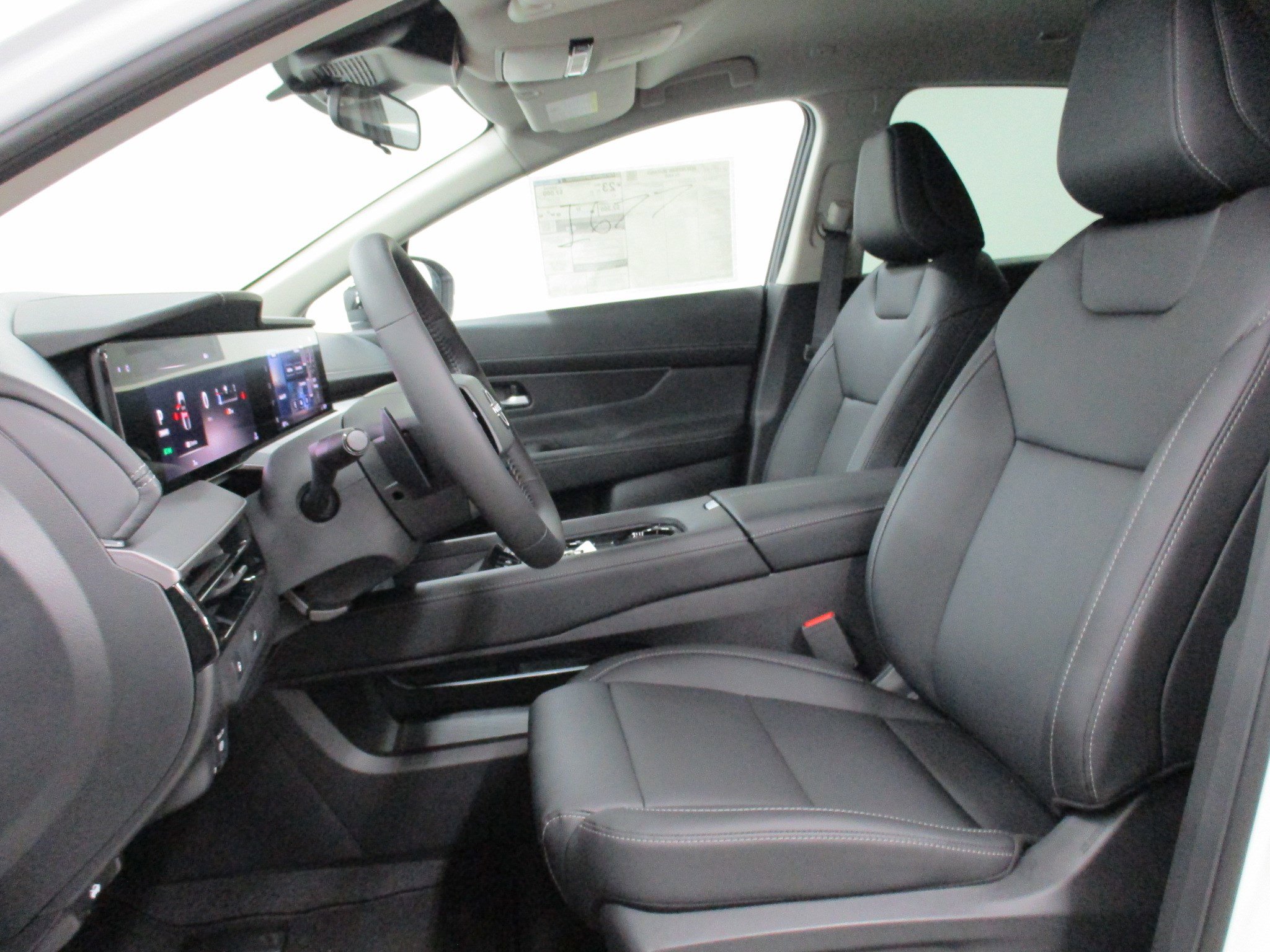 2025 Nissan Murano SV - Photo 15