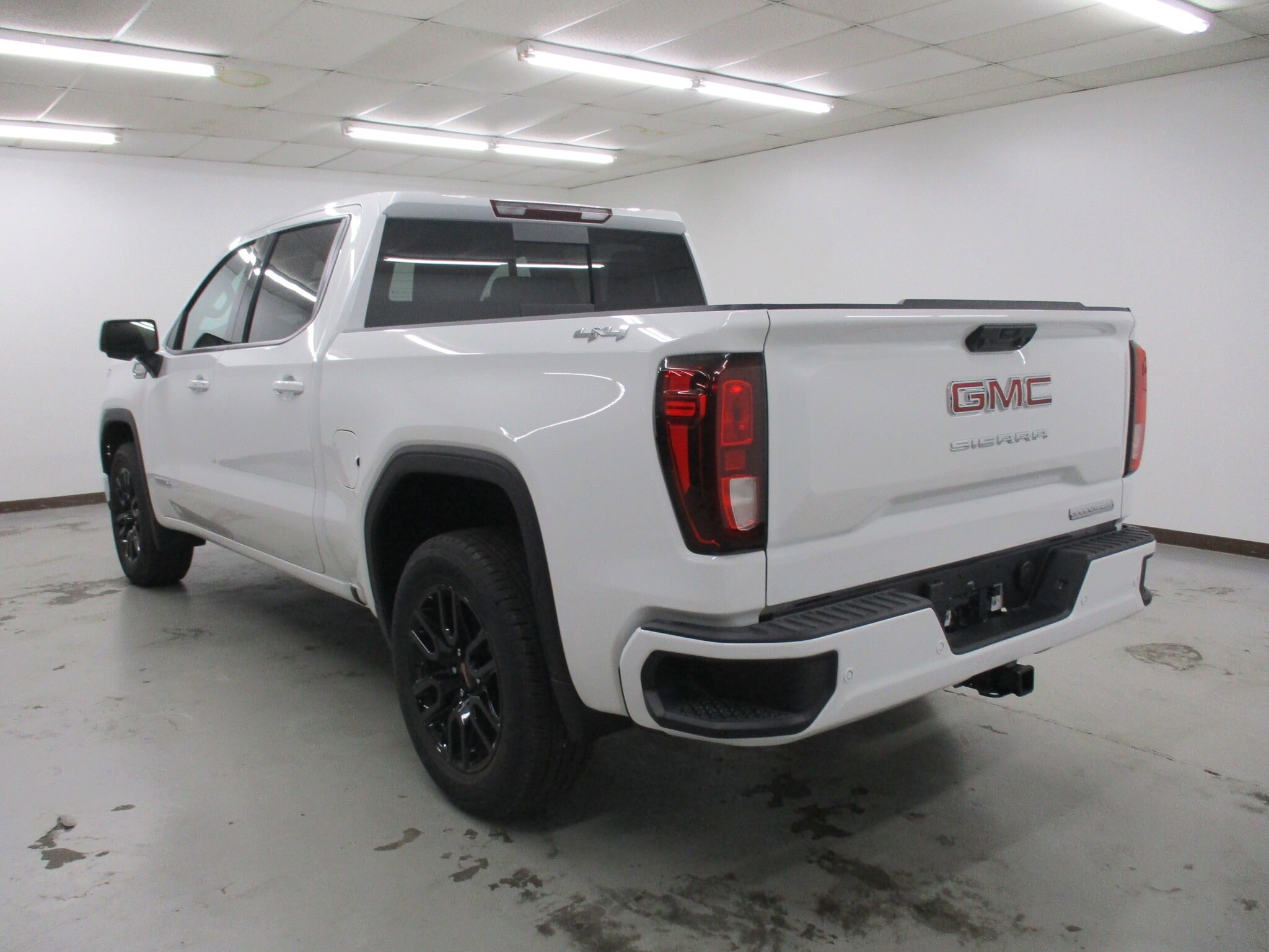 2026 Gmc Sierra 1500 Elevation photo 2
