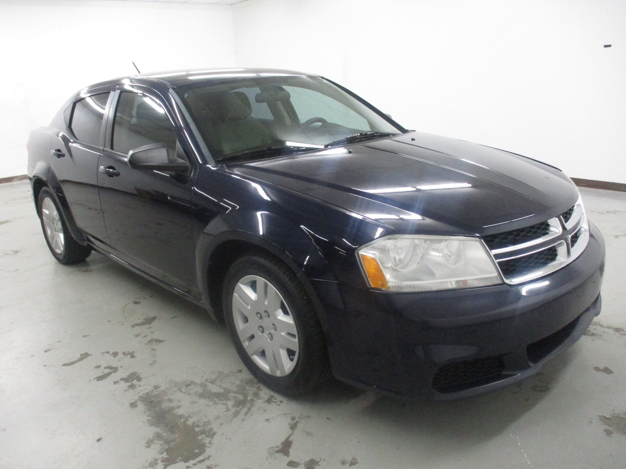 2014 Dodge Avenger SE's photo