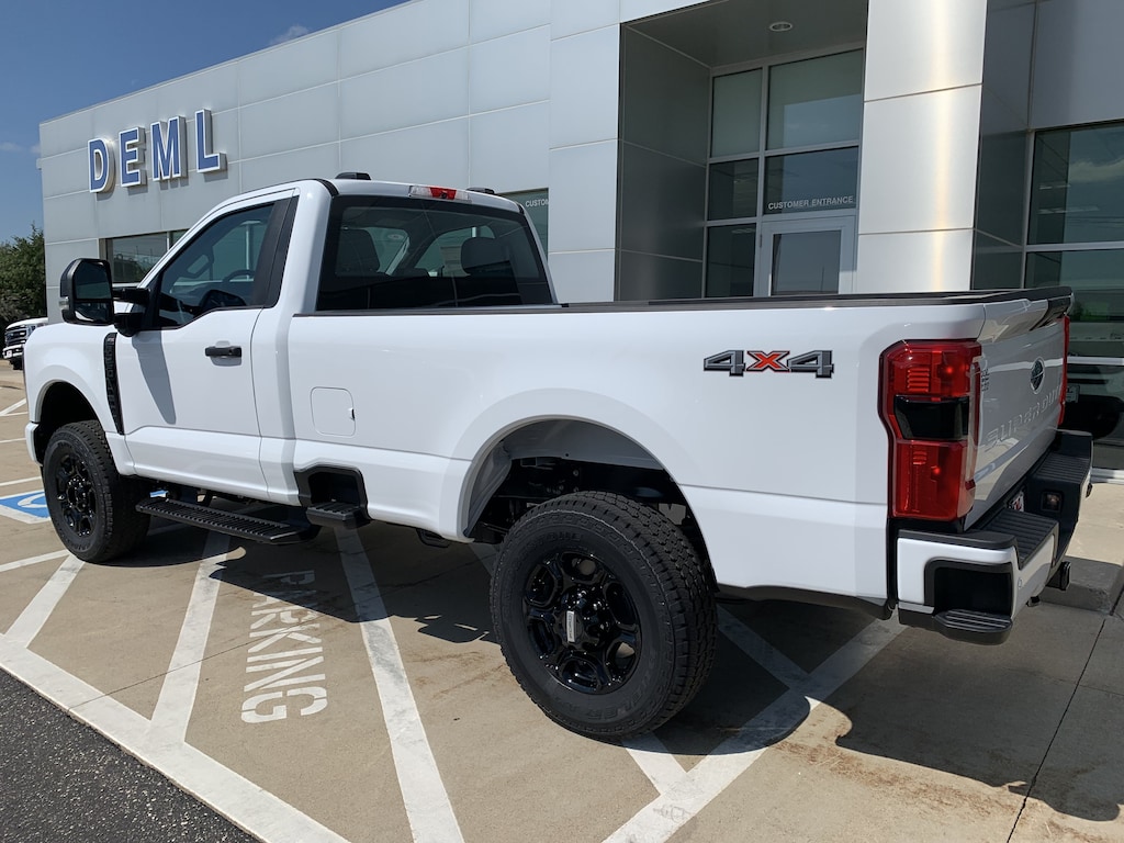 New 2026 Ford F-350 XL STX Regular Cab 4x4 Truck