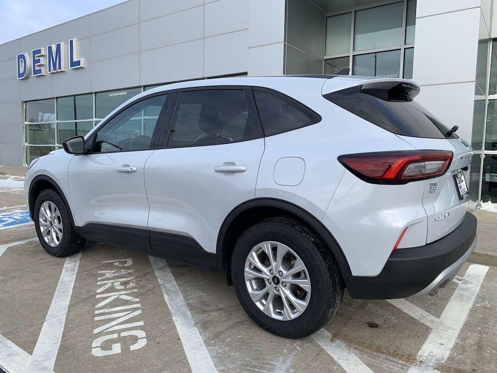 Used 2025 Ford Escape Active AWD SUV