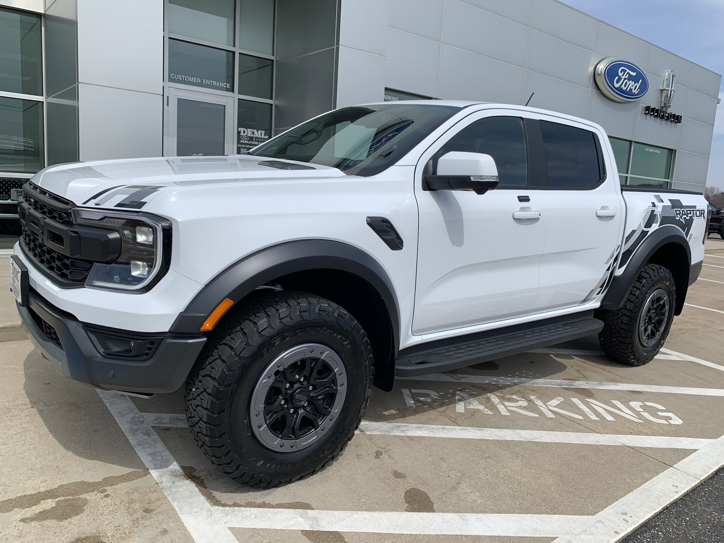 Used 2025 Ford Ranger Raptor with VIN 1FTER4LR4SLE04613 for sale in Waseca, Minnesota