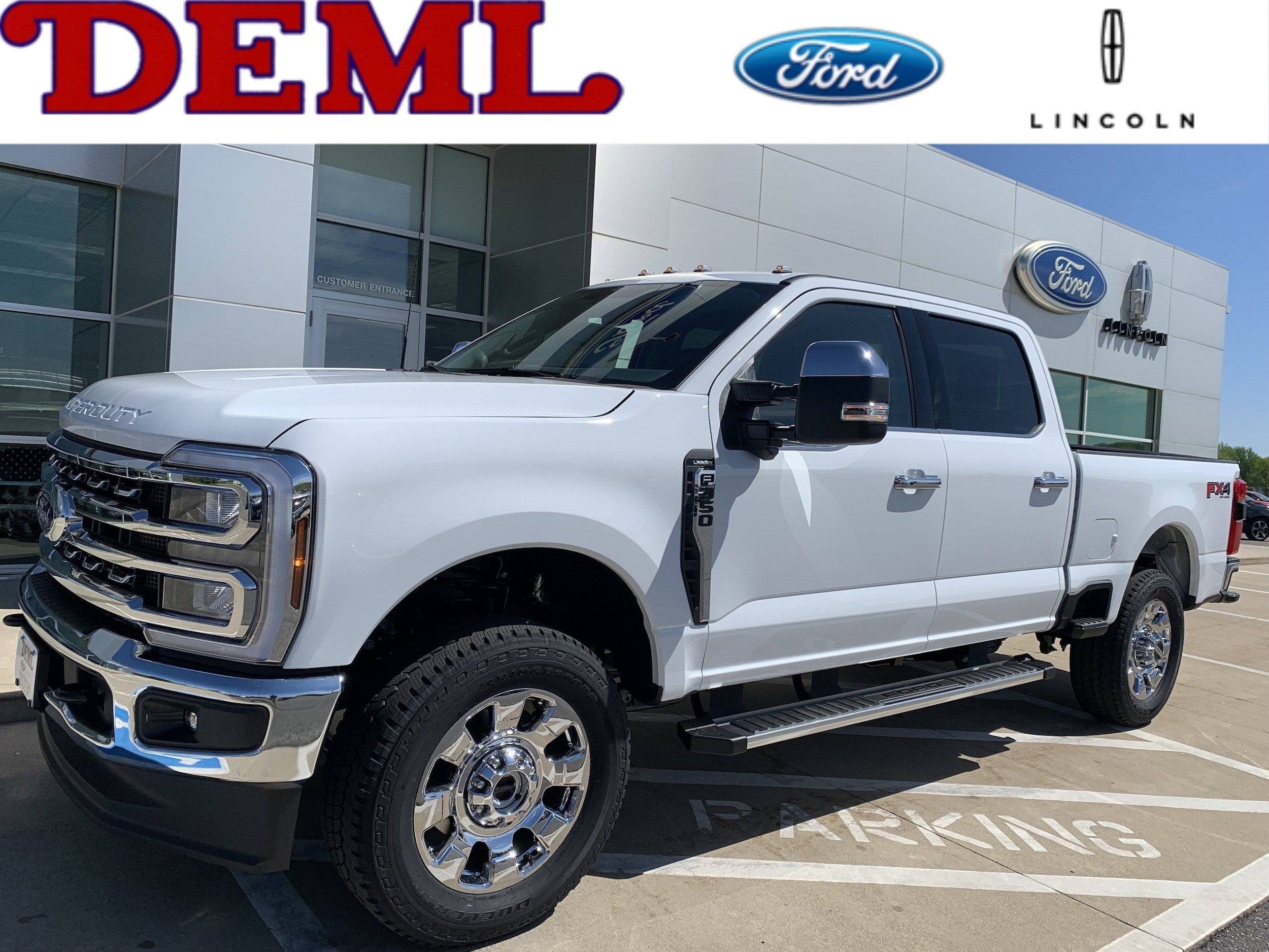 2026 Ford F-350 Super Duty Lariat's photo