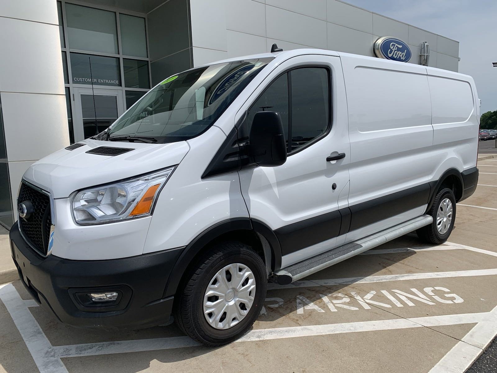 Used 2021 Ford Transit Van  with VIN 1FTBR1Y87MKA46854 for sale in Waseca, Minnesota