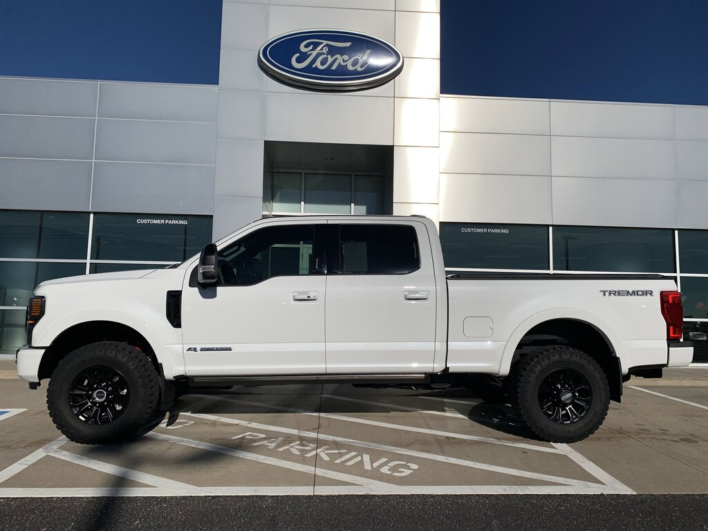 Used 2022 Ford F-350 Lariat Tremor Crew Cab 4x4 Truck
