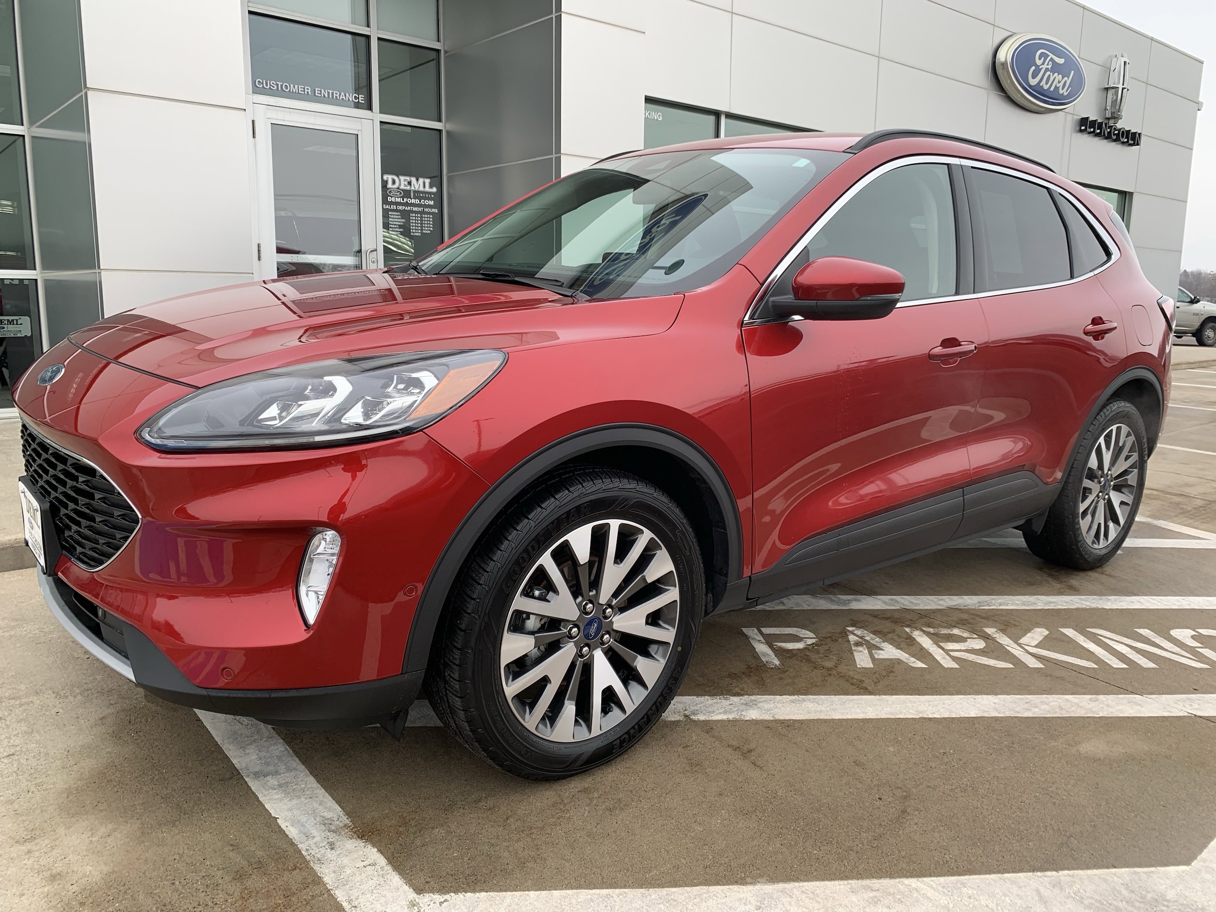 Used 2020 Ford Escape Titanium with VIN 1FMCU9J93LUA78347 for sale in Waseca, Minnesota