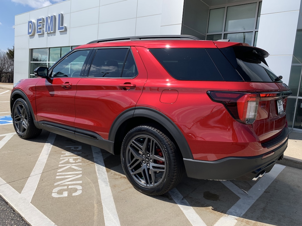 New 2026 Ford Explorer ST 4x4 SUV