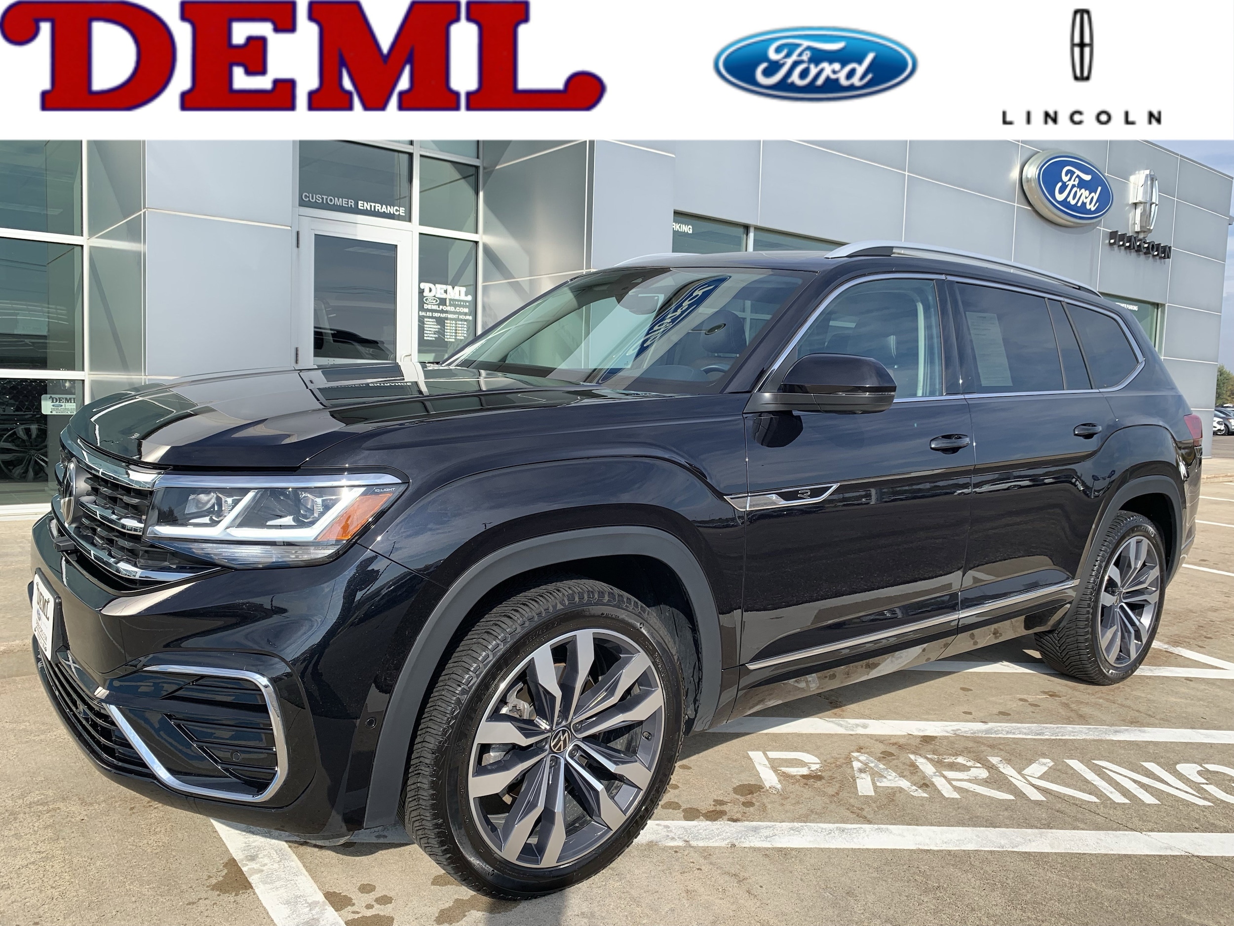 2021 Volkswagen Atlas SEL Premium R-Line's photo