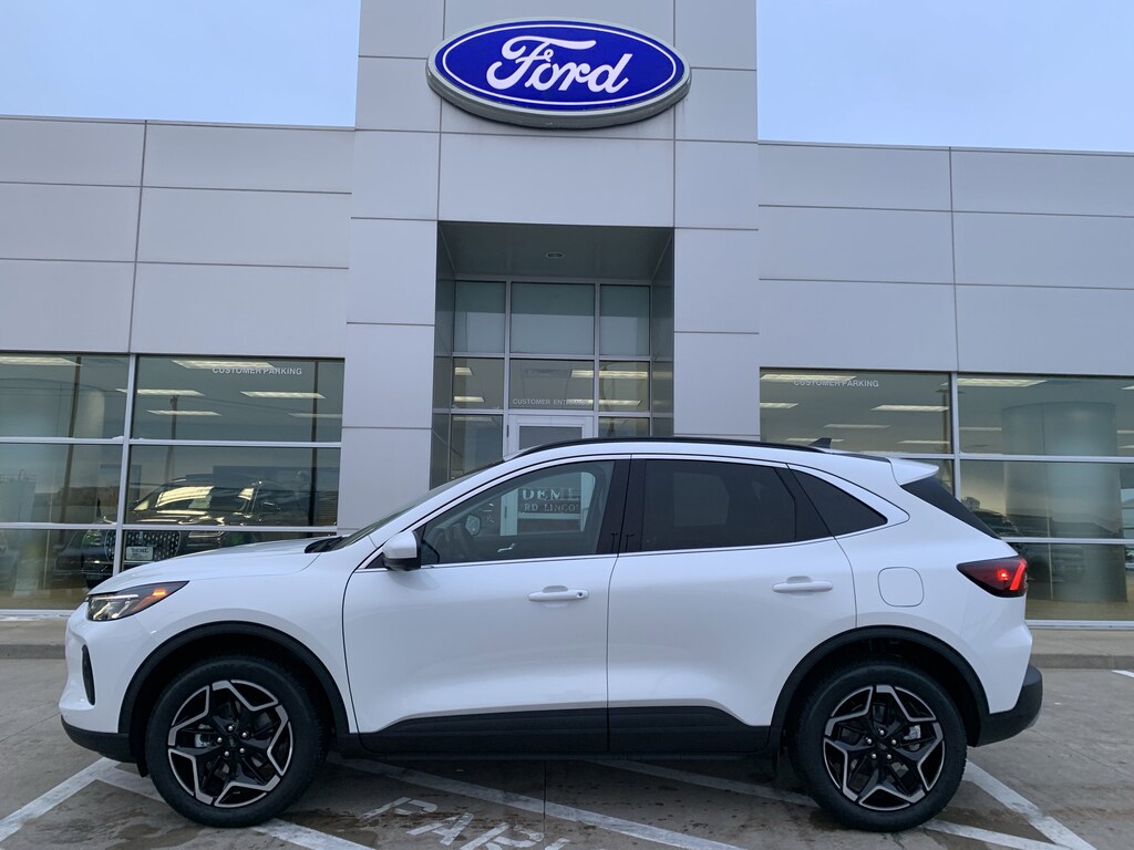 New 2026 Ford Escape Platinum AWD SUV