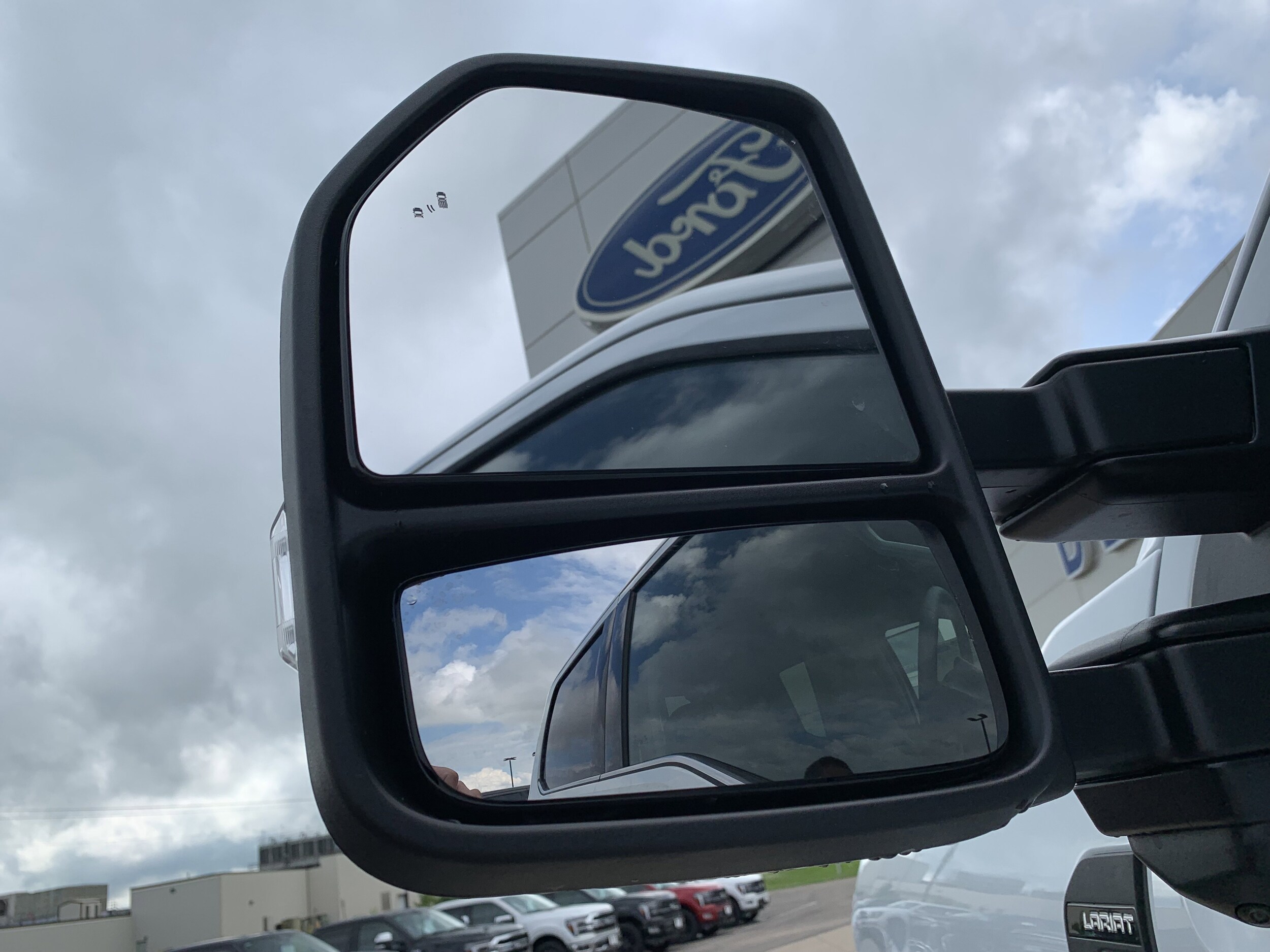 2026 Ford F-350 Super Duty Lariat - Photo 17