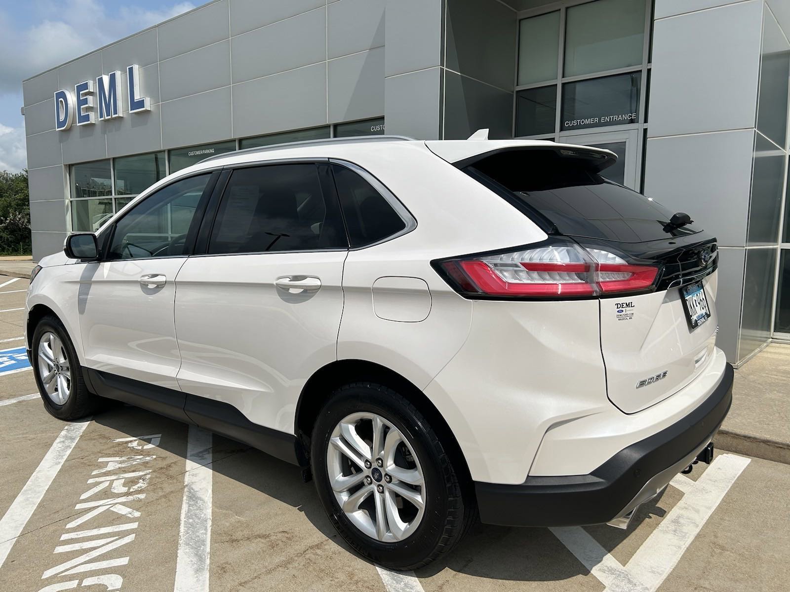 Used 2019 Ford Edge SEL with VIN 2FMPK4J93KBB97336 for sale in Waseca, Minnesota