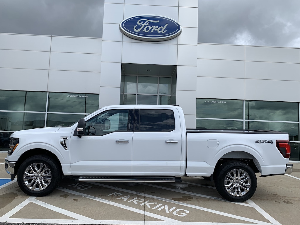 New 2026 Ford F-150 XLT SuperCrew 4x4 Truck