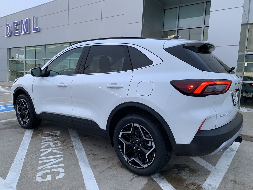 New 2026 Ford Escape Platinum AWD SUV