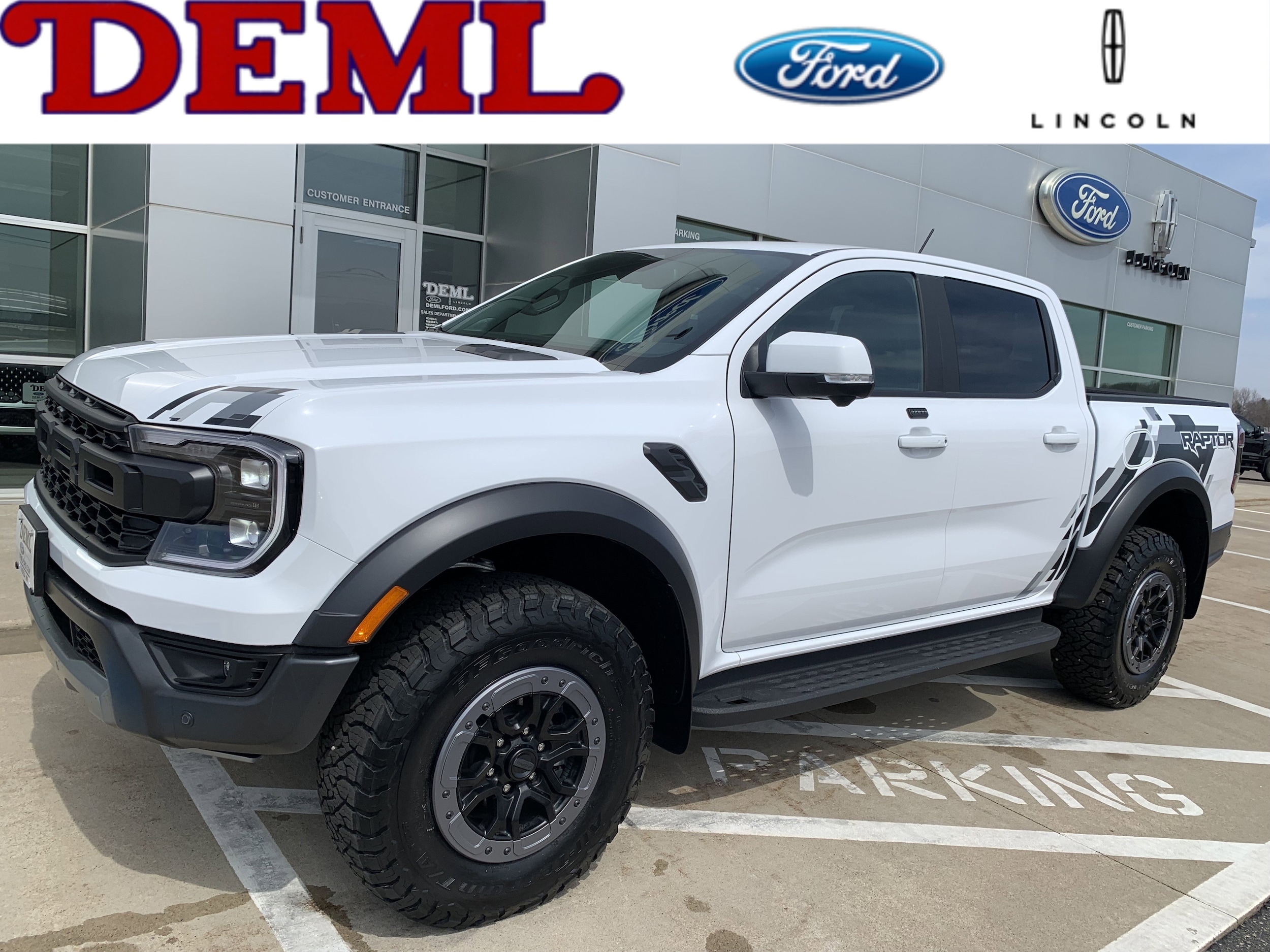 2025 Ford Ranger Raptor 4x4 SuperCrew 5' Box's photo
